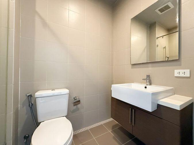 picture  💐 Condo for rent Hive sathorn  - 12/13