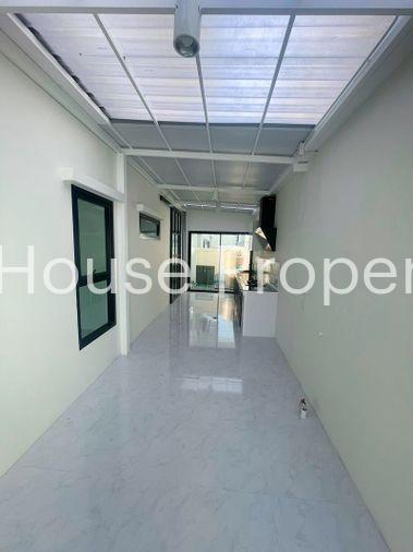 picture Urgent sale! Detached house in The Complete Sriracha project. Excellent condition, great value. - 14/19