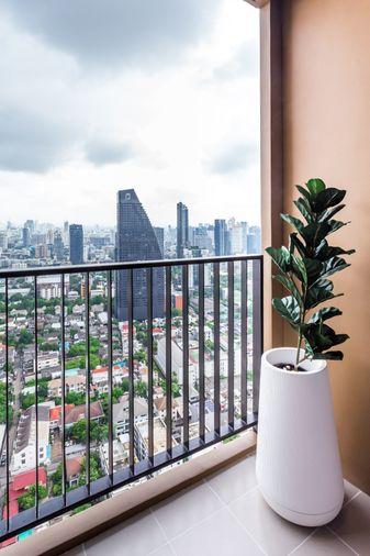 รูป ห้องว่าง* ✅ ✅ ให้เช่า - OKA HAUS Sukhumvit 36 , Luxury Class 2 ห้องนอน พร้อมเข้าอยู่ ติดต่อไลน์ @bktasset โทร 095-325-8928 - รูปที่ 11/11