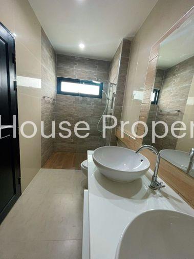 picture Urgent sale! Detached house in The Complete Sriracha project. Excellent condition, great value. - 11/19