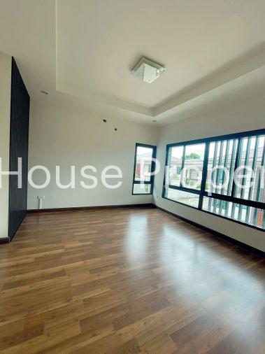 picture Urgent sale! Detached house in The Complete Sriracha project. Excellent condition, great value. - 6/19