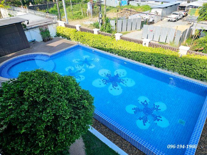 picture Resort-Style Living in Bangkok: Massive 650 Sq.m. Estate with Private Pool & Jacuzzi ✨ - 26/46