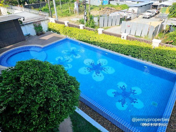 picture Resort-Style Living in Bangkok: Massive 650 Sq.m. Estate with Private Pool & Jacuzzi ✨ - 26/46
