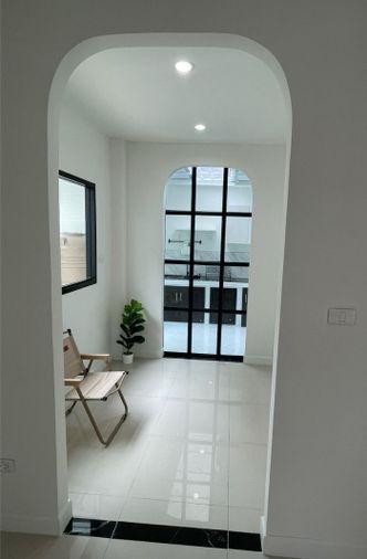picture Urgent sale! Detached house in The Complete Sriracha project. Excellent condition, great value. - 13/19