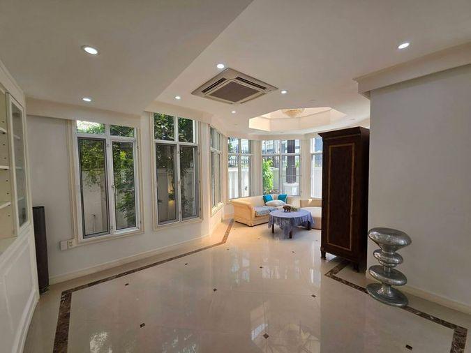 รูป ให้เช่า บ้านเดี่ยวหลังใหญ่รีโนเวทใหม่ สีลมซอย 13 เลขที่ 30 - รูปที่ 7/20