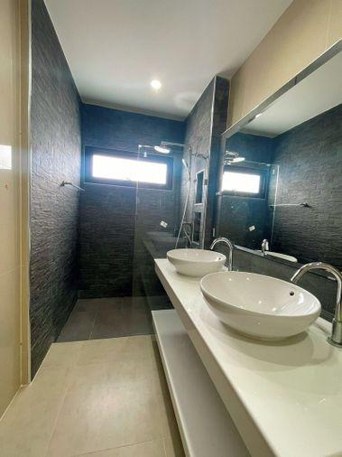 picture Urgent sale! Detached house in The Complete Sriracha project. Excellent condition, great value. - 8/19