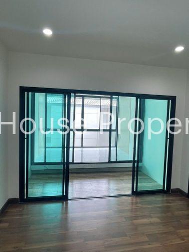 picture Urgent sale! Detached house in The Complete Sriracha project. Excellent condition, great value. - 10/19