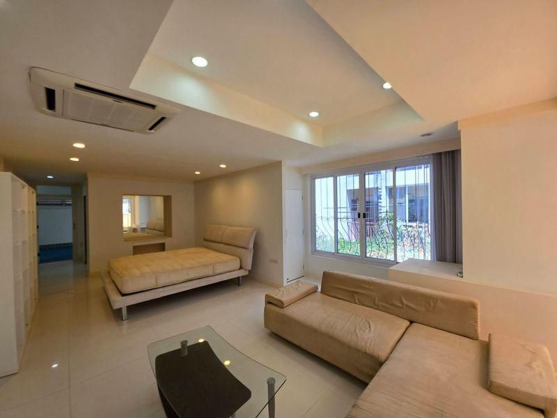 picture For Rent Large detached house Newly renovated Si Lom soi 13 Unit 30 - 13/20