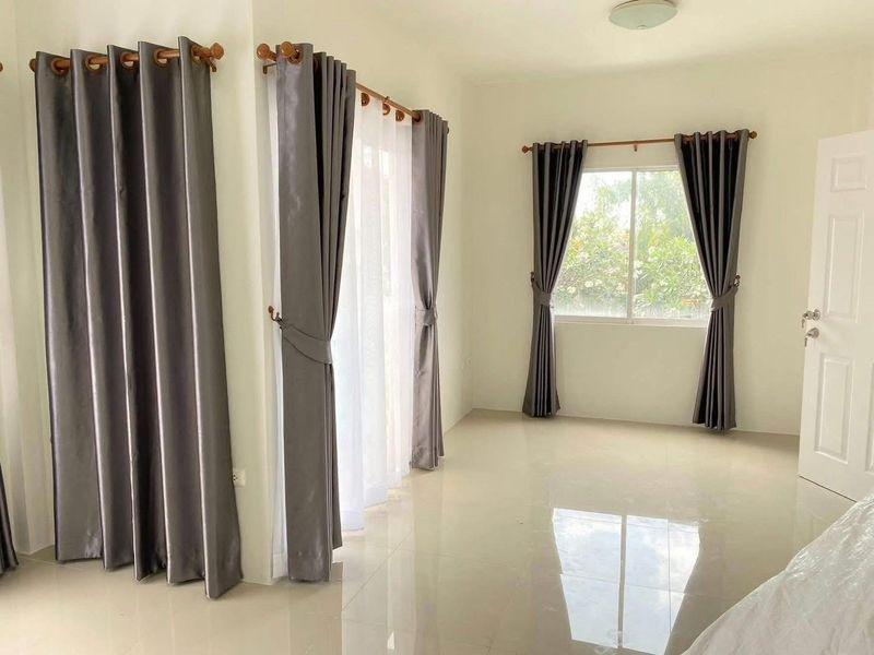 รูป ขายด่วน! บ้านแฝดรีโนเวทใหม่ ทำเลดี อ่าวอุดม ศรีราชา พร้อมอยู่  - รูปที่ 4/8
