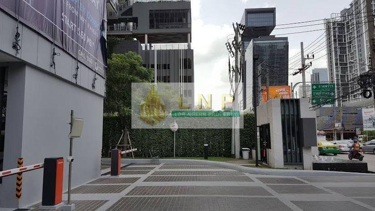 รูป 🏢 ให้เช่าคอนโด : Chewathai Residence Asoke (ชีวาทัย เรสซิเดนซ์ อโศก) รหัสทรัพย์ | 📌LNP-C13620 - รูปที่ 31/47