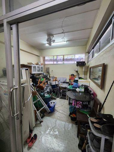รูป ห้องมุม ติดถนนใหญ่ เหมาะทำร้านค้า  เช่าตึกแถว ชั้น 1-2  ถนนพระราม 4 สวนลุมพินี Mrt ศาลาแดง สีลม - รูปที่ 2/8