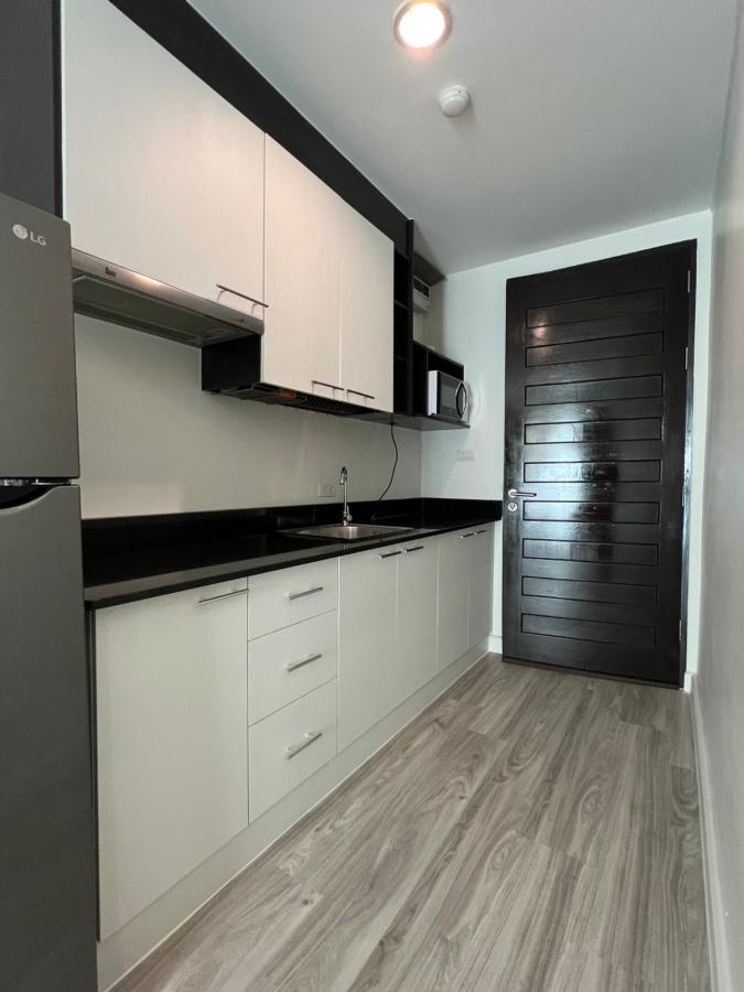 picture  For Rent The Amethyst 39 Condominium 2bed  2 bathroom 35,000 - 8/8
