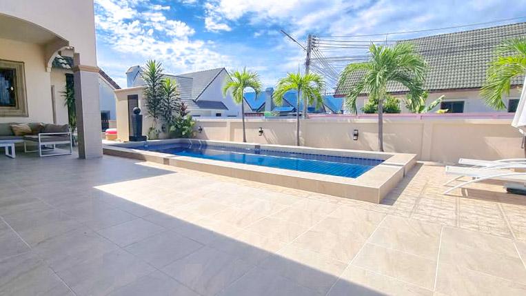 picture Pool Villa for Rent Mabprachan East Pattaya 3 Bedroom - 12/14