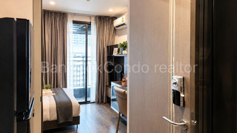 picture 🍀🍀🍀 Cozy Room 🍀 For Rent 📍 IDEO Q Siam – Ratchathewi 🌸  🚆 📲 Line: @rent2022 ✨ Ready to Move In 🔖 Code: A11590 - 8/12