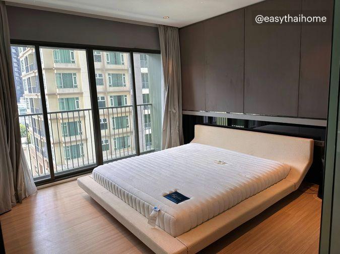 รูป P-52360 คัดสรรห้องพักสไตล์เรียบหรู Noble Solo ทองหล่อ ห้องใหญ่ฟังก์ชันลงตัว ใกล้ เจ อเวนิว และโรงพยาบาลคามิลเลียน Line: @easythaihome 085-592-2897 - รูปที่ 1/7