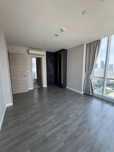 รูป 🔥 ขายด่วน! ✅ เดอะ รูม สาทร (The Room Sathon) ใกล้สถานี BTS สุรศักดิ์ - รูปที่ 2/6
