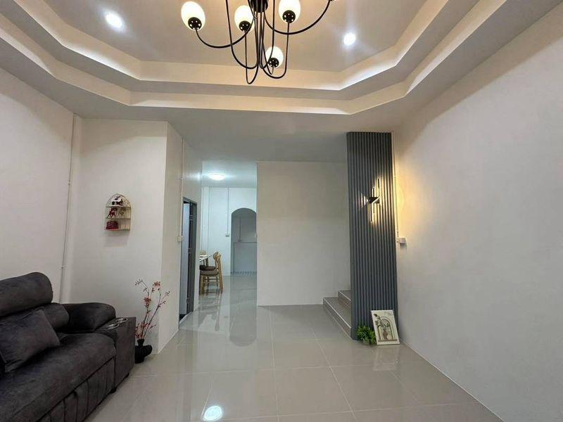 รูป ขายบ้านเดี่ยว หมู่บ้านพนาวัลย์นคร หนองขาม ศรีราชา ทำเลดี หน้าอยู่  - รูปที่ 2/13