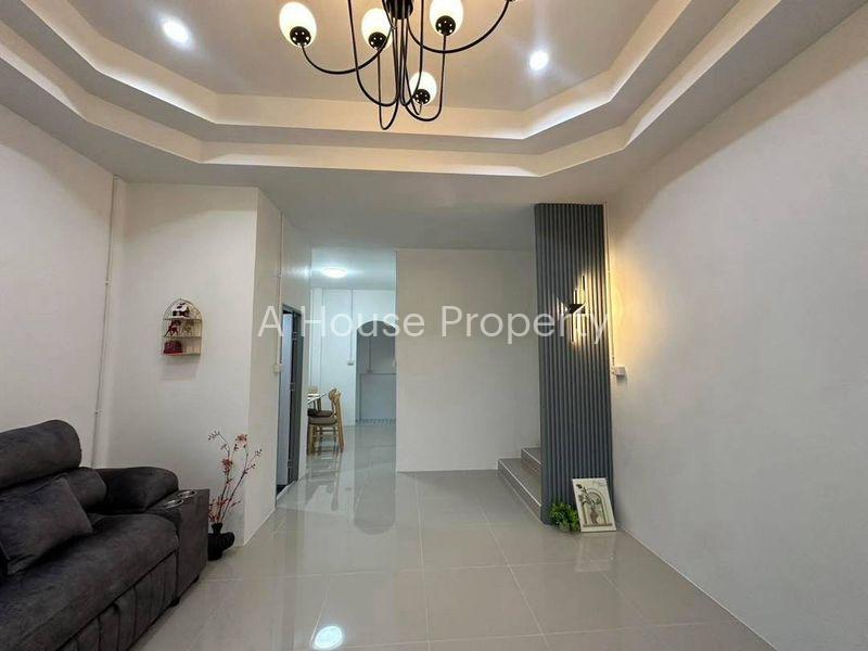 รูป ขายบ้านเดี่ยว หมู่บ้านพนาวัลย์นคร หนองขาม ศรีราชา ทำเลดี หน้าอยู่ - รูปที่ 2/13