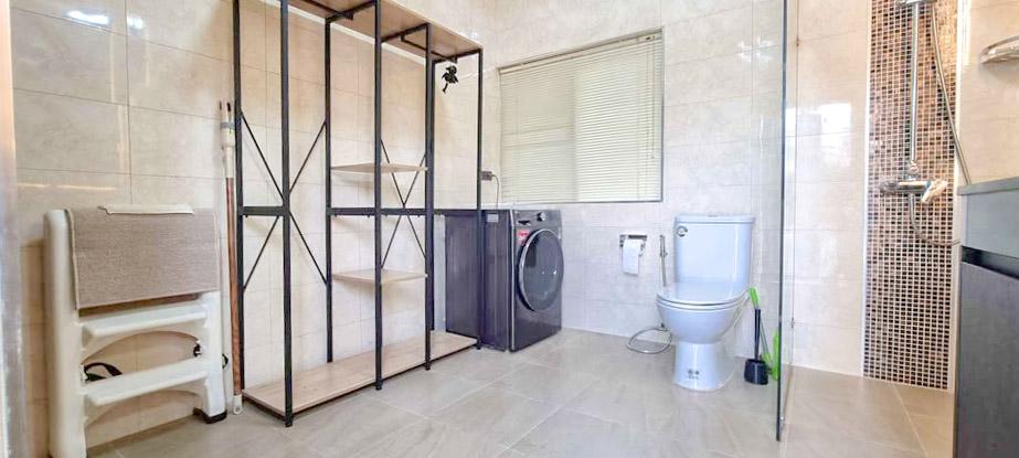 picture Pool Villa for Rent Mabprachan East Pattaya 3 Bedroom - 11/14