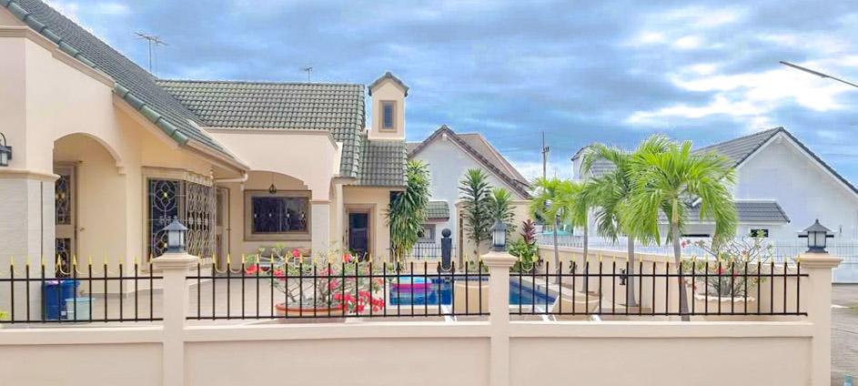 picture Pool Villa for Rent Mabprachan East Pattaya 3 Bedroom - 13/14