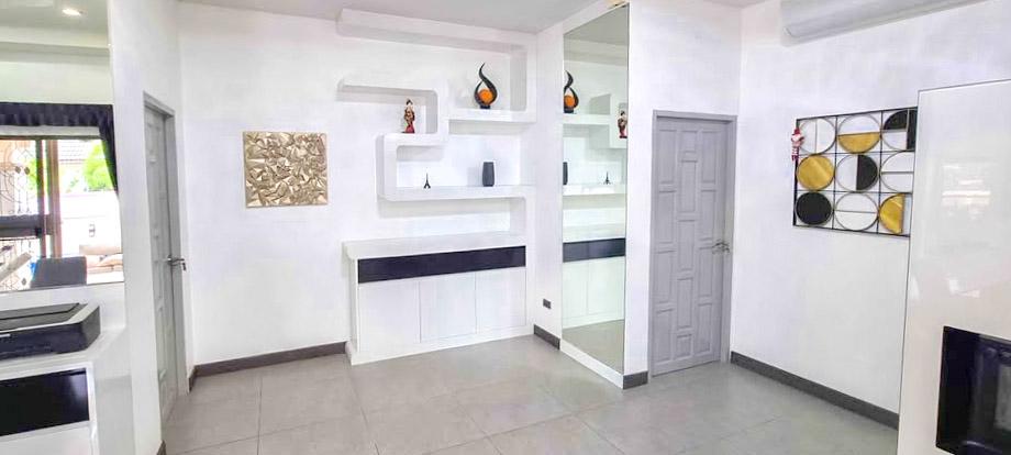 picture Pool Villa for Rent Mabprachan East Pattaya 3 Bedroom - 5/14