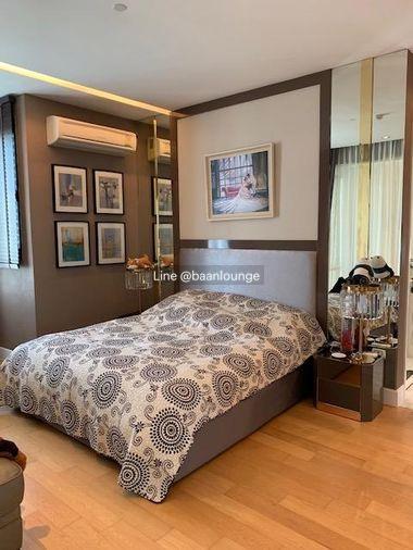 picture Duplex Penthouse Condo, Equinox Phaholyothin, overlooking Vibhavadi Rangsit Road. - 14/20
