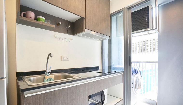 picture Moniiq Sukhumvit 64, Corner Unit, Next to Fire Escape, Near BTS Punnawithi - 6/9