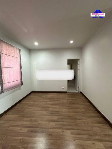 รูป 🔥 ขายต่ำกว่าราคาประเมิน! นัมเบอร์วัน ทาวน์โฮม วงแหวนบางนา–ราม 2 (Number One Townhome Bangna–Ram 2) | ใกล้ Mega บางนา และสนามบินสุวรรณภูมิ - รูปที่ 13/15