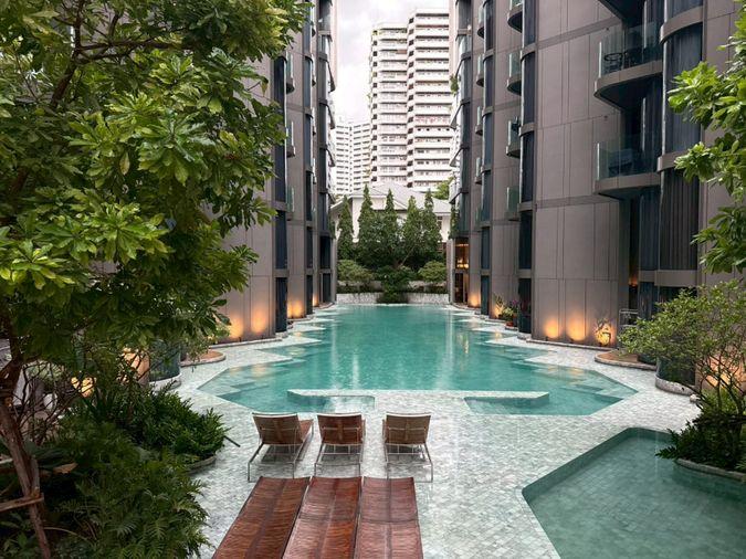 picture 🌿 Luxury Duplex Pet-Friendly 🐾 Pool-access vibe in Phrom Phong 💚 3BR private oasis near BTS 🚆 Now 140K/month ✨ - 8/8