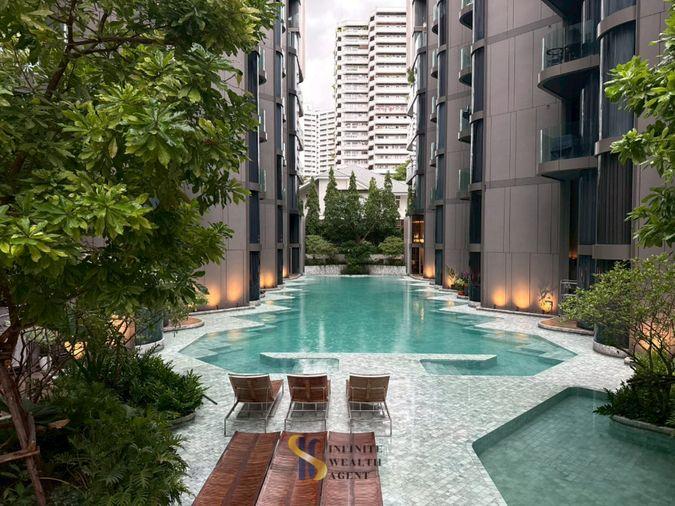 picture 🌿 Luxury Duplex Pet-Friendly 🐾 Pool-access vibe in Phrom Phong 💚 3BR private oasis near BTS 🚆 Now 140K/month ✨ - 8/8