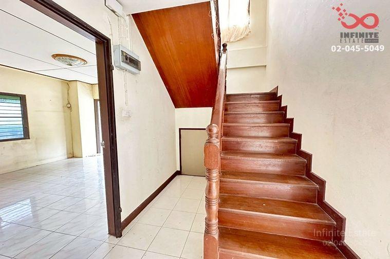 รูป ขายบ้านเดี่ยว 2 ชั้น ขายถูก ใกล้สนามบินสุวรรณภูมิ ม.เลคการ์เด้นทาวน์นี หลวงแพ่ง - ลาดกระบัง - รูปที่ 3/11