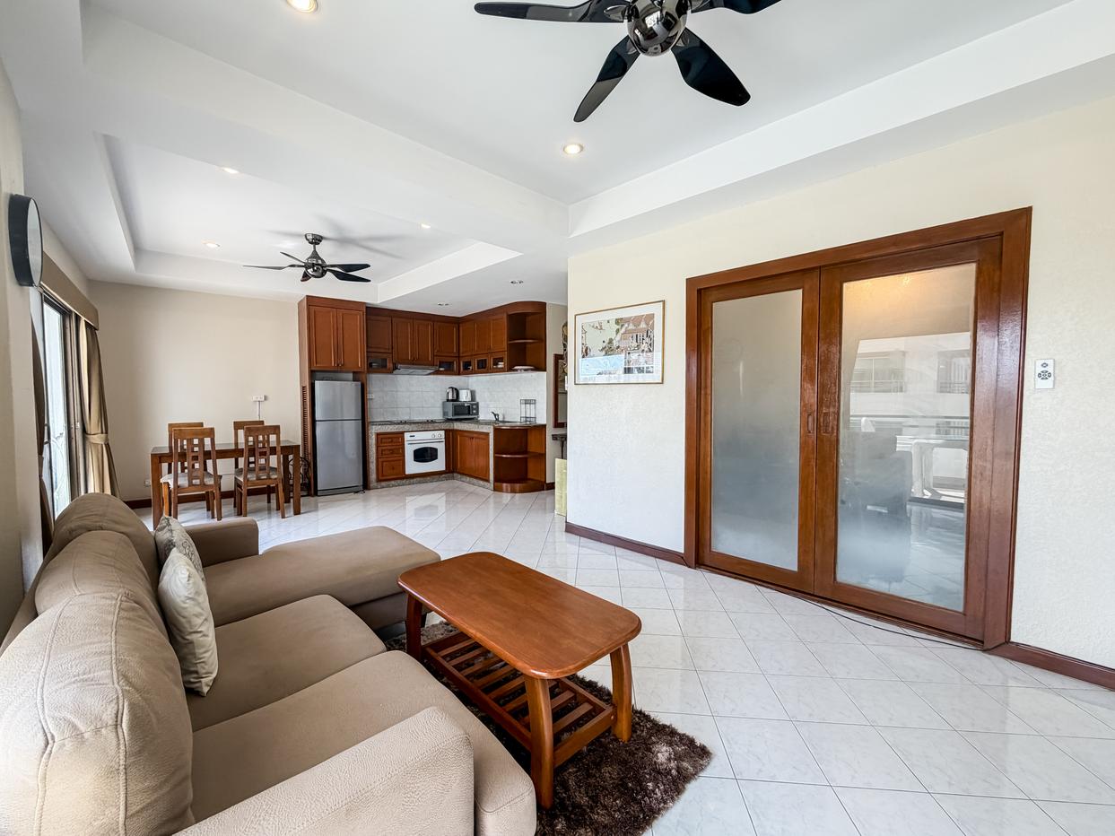picture Star Beach Condotel Sea View 1 Bedroom Condo for Sale - 1/16