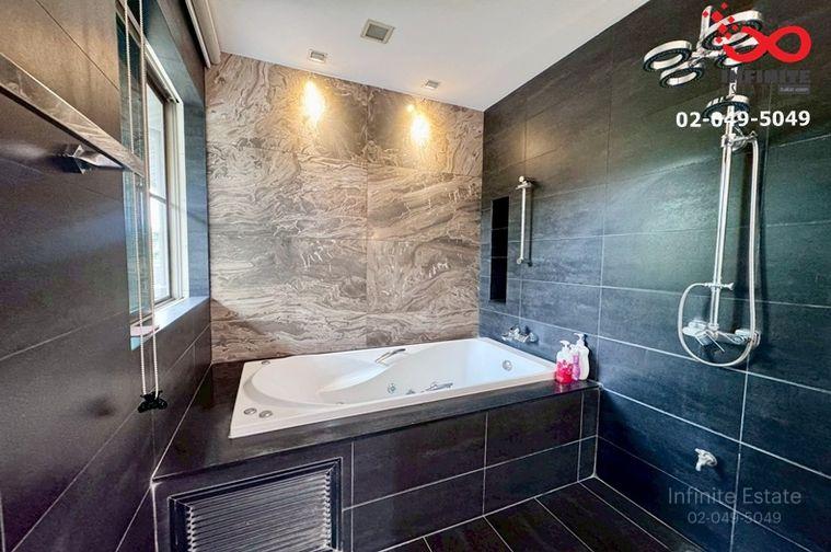รูป ขายบ้านเดี่ยว 2 ชั้น โครงการปัญญาอินทรา P1 บนที่ดินมากถึง 620 ตรว. แปลงริม - รูปที่ 12/18