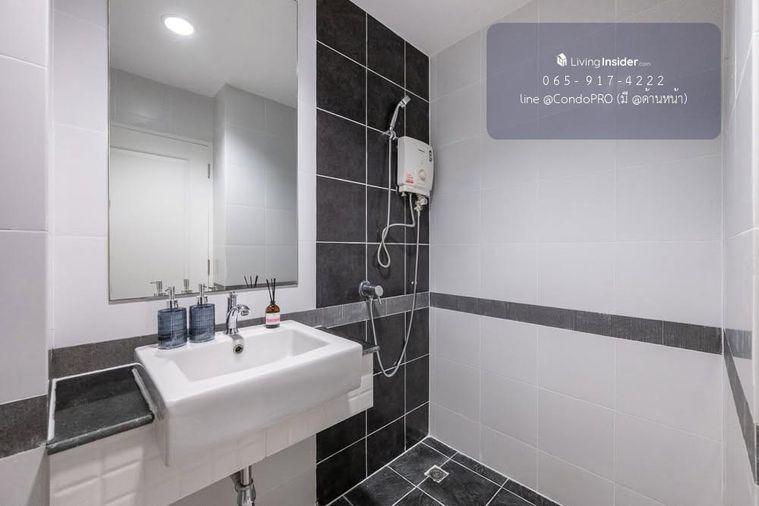 รูป  P-1593🌈 คอนโดพร้อมอยู่ A SPACE สุขุมวิท 77 วิวสระ ห้องสวย เฟอร์ Built-in ครบ เพียง 1.39 ล้าน ✨🔑0659174222 - รูปที่ 7/9