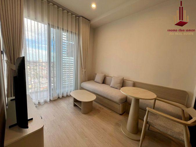 picture ✨ For Rent : Reference Sathorn Wongwianyai  Condo ✨  💰 Only 21,000 THB/month - 2/8