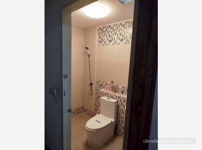 picture Call : 094-419-9594 Two adjoining townhouses 66 sq.wa 4 Beds 4 Baths Soi Kamphaeng Phet 6, Laksi - 11/12