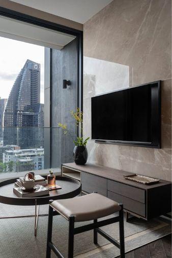 รูป ห้องว่าง* ✅ ✅ ให้เช่า - THE ESSE Sukhumvit 36 , Super Luxury 2 ห้องนอน พร้อมเข้าอยู่ ติดต่อไลน์ @bktasset โทร 095-325-8928 - รูปที่ 3/15