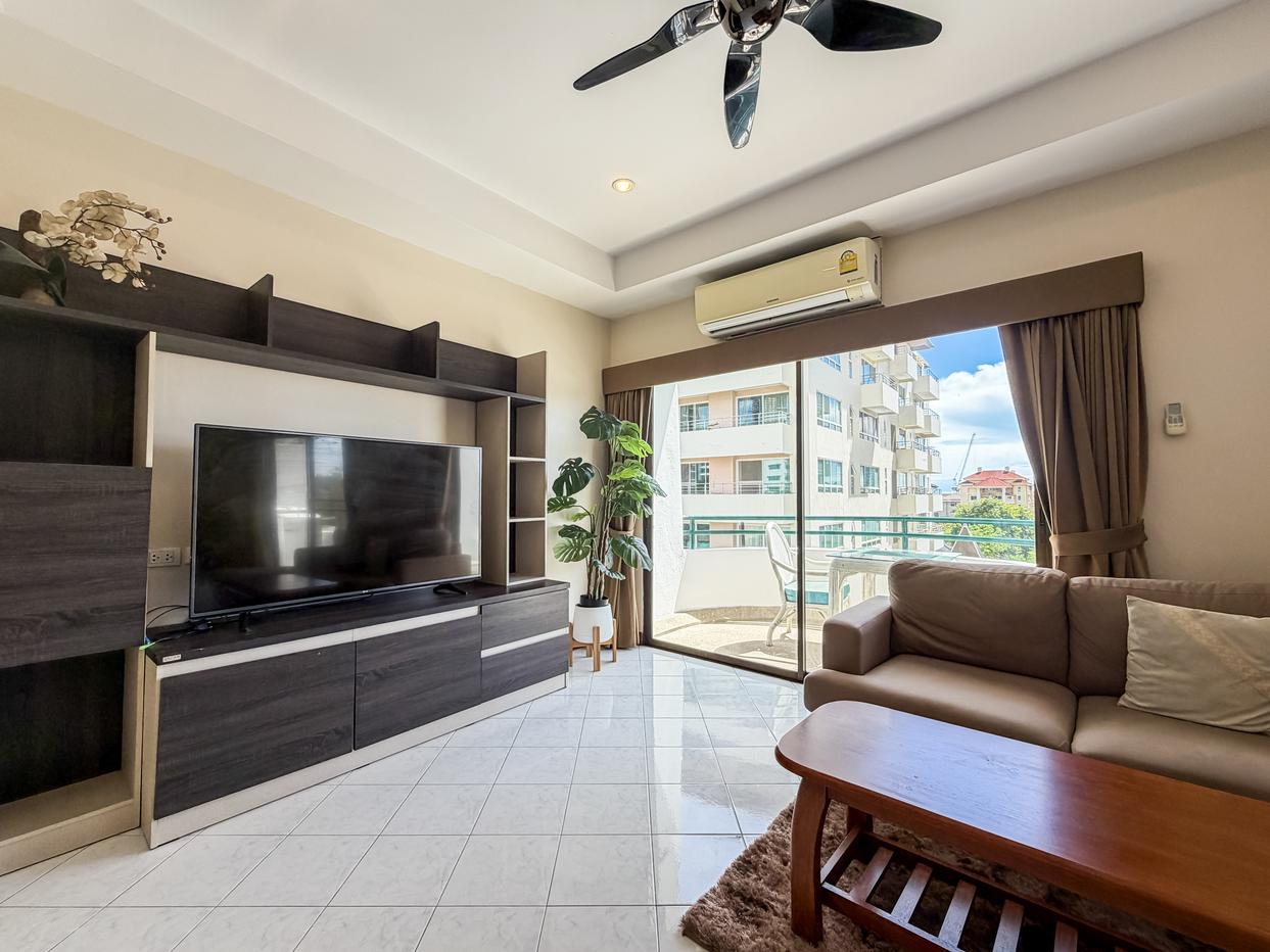 picture Star Beach Condotel Sea View 1 Bedroom Condo for Rent - 3/16