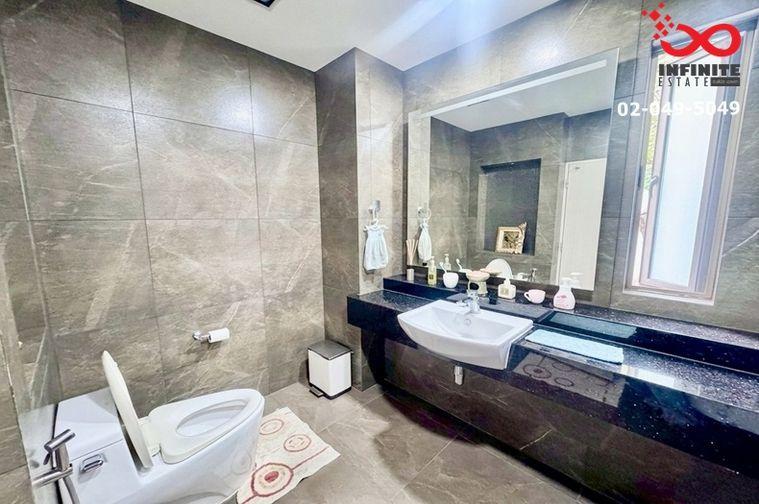 รูป ขายบ้านเดี่ยว 2 ชั้น โครงการปัญญาอินทรา P1 บนที่ดินมากถึง 620 ตรว. แปลงริม   - รูปที่ 14/18