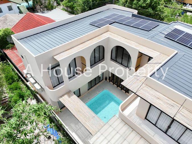 รูป บ้านเดี่ยวพูลวิลล่าใหม่เอี่ยม สไตล์มินิมอล พร้อมอยู่ ทำเลดี ศรีราชา - รูปที่ 2/20