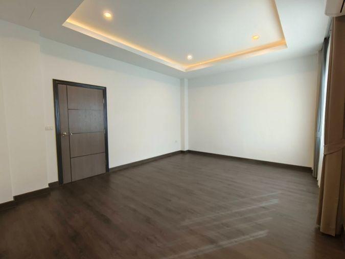 รูป บ้านเดี่ยวสุขุมวิท 65 (เอกมัย) ทำเลหายาก! ใกล้ BTS เอกมัย พร้อมอยู่ (H6901) - รูปที่ 3/13
