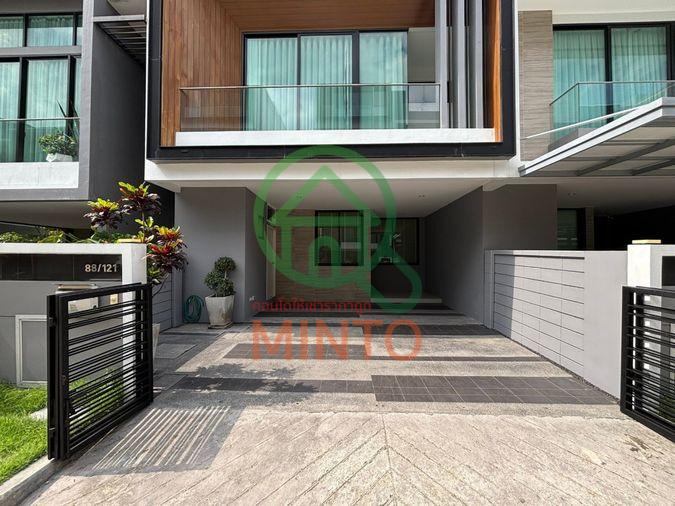 รูป 🏡 ทาวน์โฮมหรู 3 ชั้น ทำเลทองกรกรุงเทพกรีฑาตัดใหม่! จดทะเบียนบริษัทได้ แต่งครบพร้อมอยู่ ✨ - รูปที่ 2/22