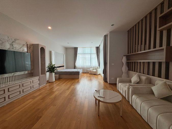 รูป 🏡 ทาวน์โฮมหรู 3 ชั้น ทำเลทองกรกรุงเทพกรีฑาตัดใหม่! จดทะเบียนบริษัทได้ แต่งครบพร้อมอยู่ ✨ - รูปที่ 5/22
