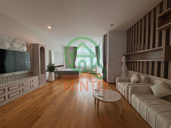 รูป 🏡 ทาวน์โฮมหรู 3 ชั้น ทำเลทองกรกรุงเทพกรีฑาตัดใหม่! จดทะเบียนบริษัทได้ แต่งครบพร้อมอยู่ ✨ - รูปที่ 5/22