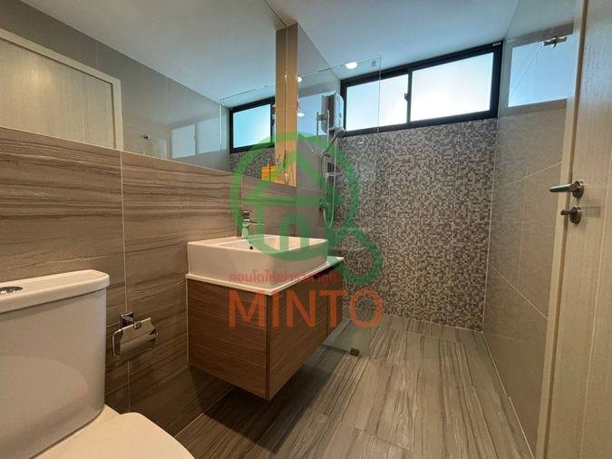 รูป 🏡 ทาวน์โฮมหรู 3 ชั้น ทำเลทองกรกรุงเทพกรีฑาตัดใหม่! จดทะเบียนบริษัทได้ แต่งครบพร้อมอยู่ ✨ - รูปที่ 9/22