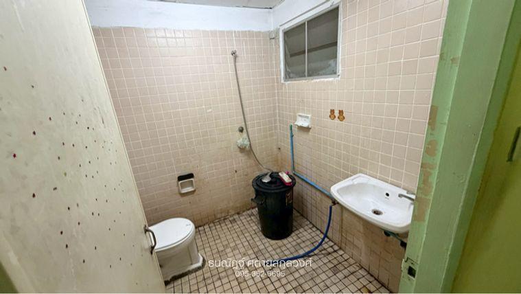 รูป สมฤทัยคอนโด ห้องใหญ่พร้อมอยู่ ราคาถูก - รูปที่ 12/13