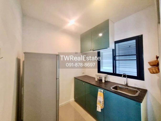 รูป ขายทาวน์โฮม 3 ชั้น Patio Srinakarin – Rama 9 ทำเลกรุงเทพกรีฑา บ้านสวยพร้อมอยู่ ติดแอร์ทุกห้อง พื้นที่กว้าง 29.8 ตร.ว. ใกล้รถไฟฟ้า ทางด่วน - รูปที่ 5/21