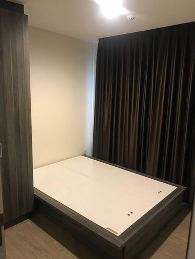 รูป P-38648 🔑 ให้เช่าห้องแบบ 2นอน 2น้ำ คอนโดห้องสวย วิลล่า ลาซาล ใกล้ BTS แบริ่ง ชั้น2 เฟอร์ครบ มีเครื่องซักผ้า Line: @easythaihome 085-592-2897 - รูปที่ 1/8