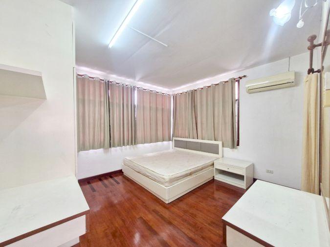 picture HK0480, House for rent 3 Br.,Huaikhwang - 17/17