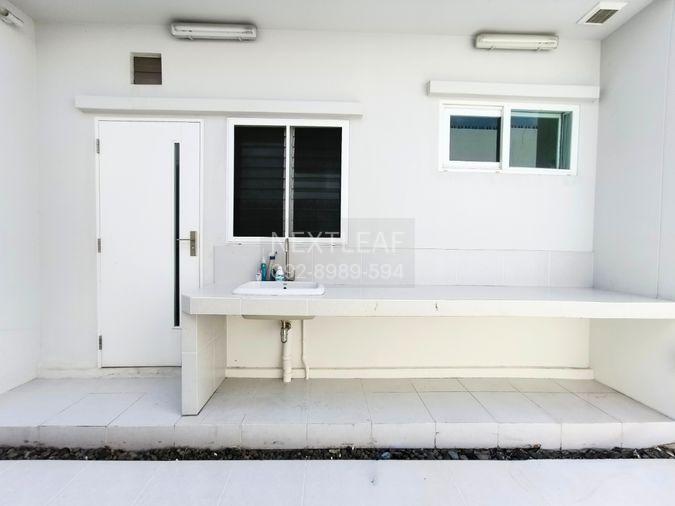 รูป ขาย มัณฑนา เวสเกต ติดถนนหลัก หน้าทะเลสาบส่วนกลาง บ้านสวยพร้อมอยู่ 117 ตร.ว. 4ห้องนอน(มีห้องนอนชั้นล่าง) 5ห้องน้ำ ที่จอดรถสูงสุด6คัน - รูปที่ 30/34